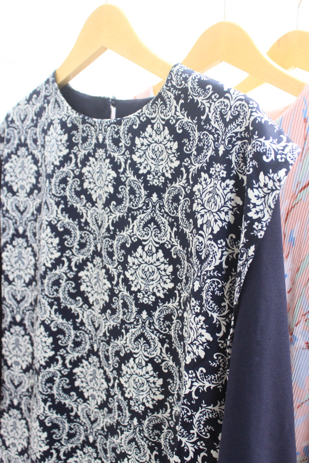 Shoulder Tops Navy Pattern